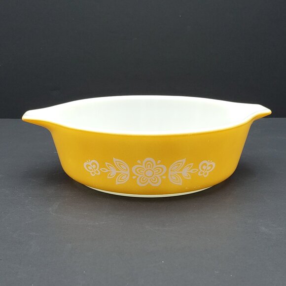 Pyrex Butterfly Gold 1 Pint Casserole Baking Dish White on Gold 471 1 Pt Baker - Picture 1 of 9